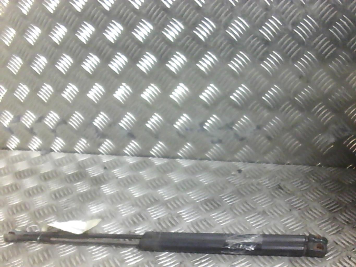 Molla a gas bagagliaio VOLKSWAGEN GOLF 3 Diésel - 1