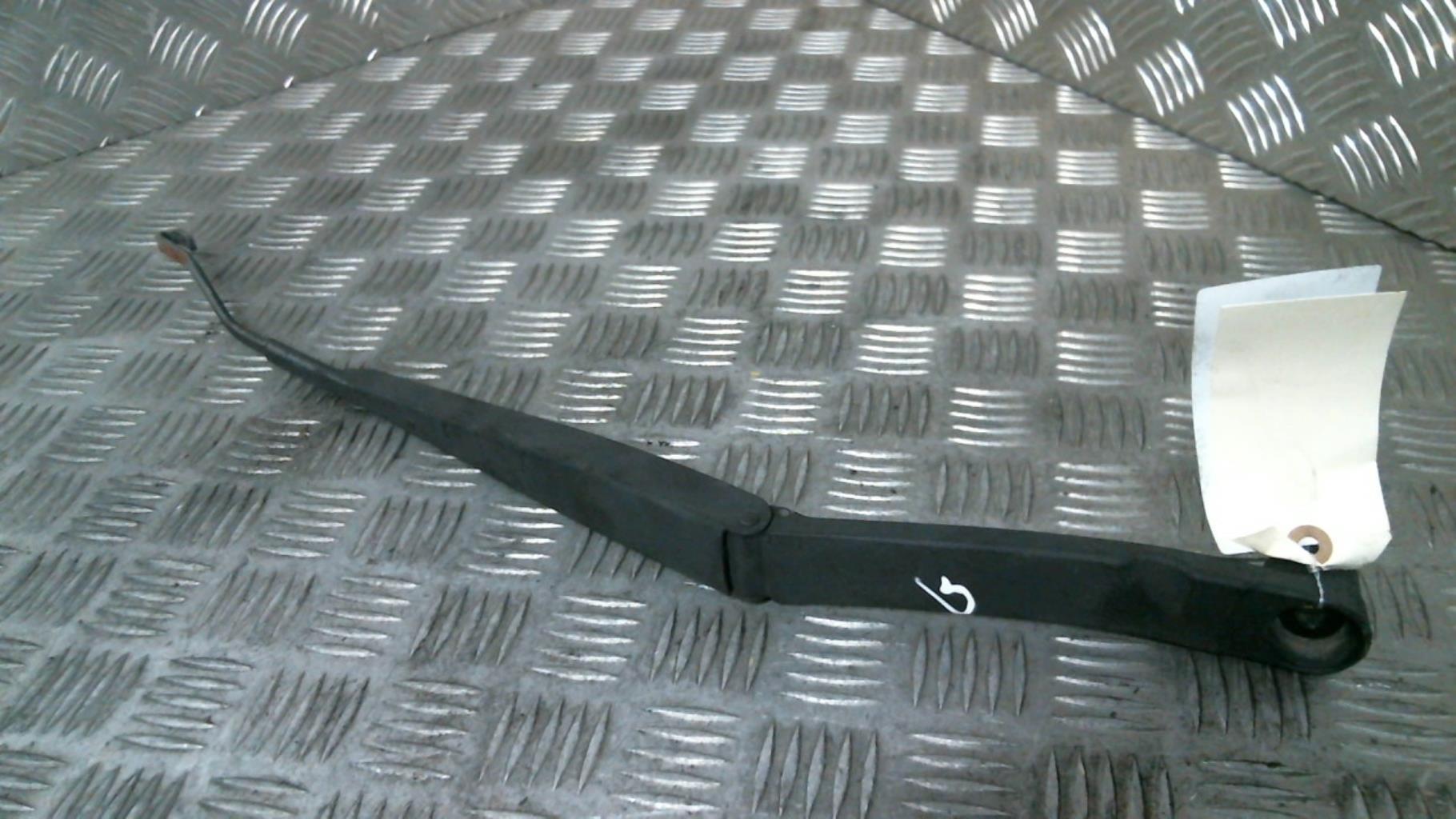 Braccio tergicristallo anteriore sinistro HYUNDAI SONATA 5 Diésel - 1