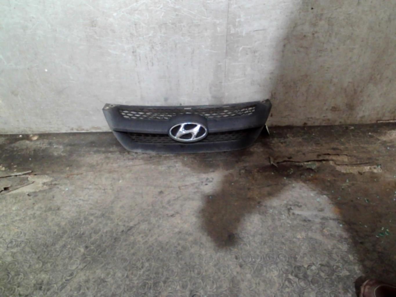 Calandre HYUNDAI SONATA 5 Diesel - 1