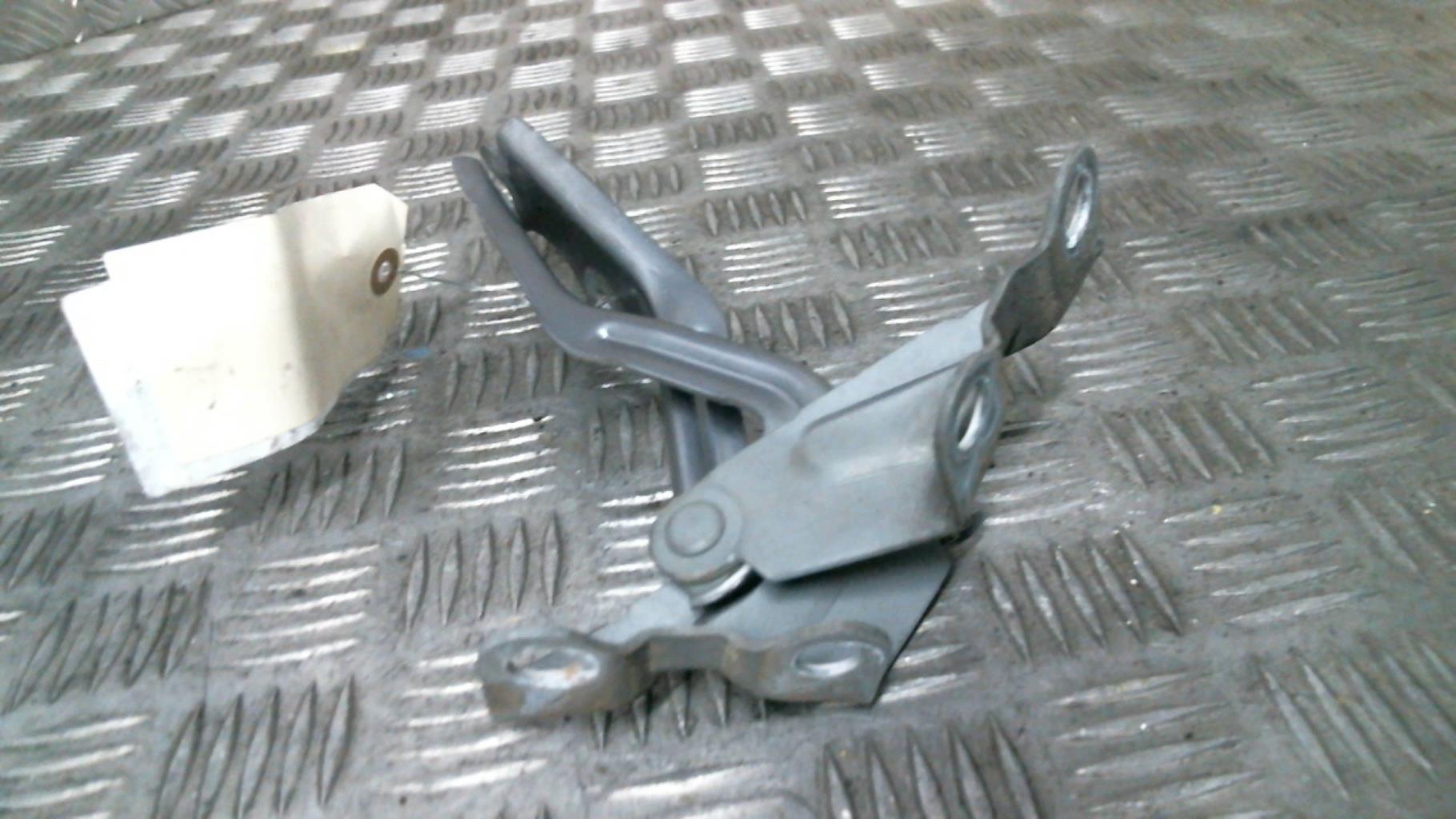 Charniere de capot MAZDA MPV 2 Diesel - 1