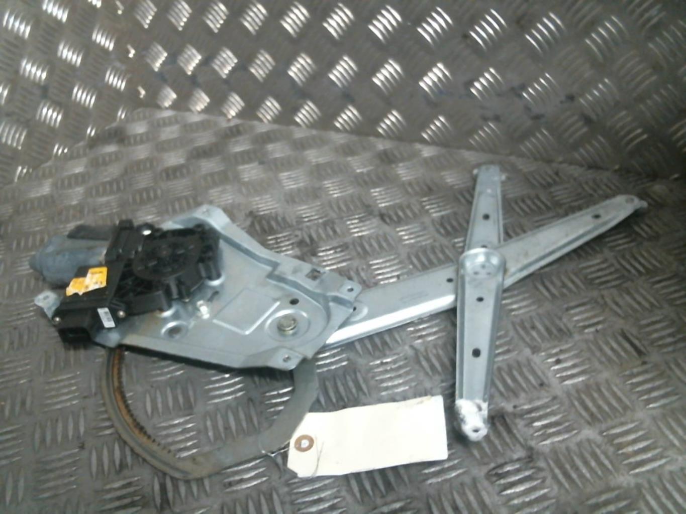 Alzacristalli elettrico anteriore destro OPEL OMEGA B PHASE 2 Diésel - 1