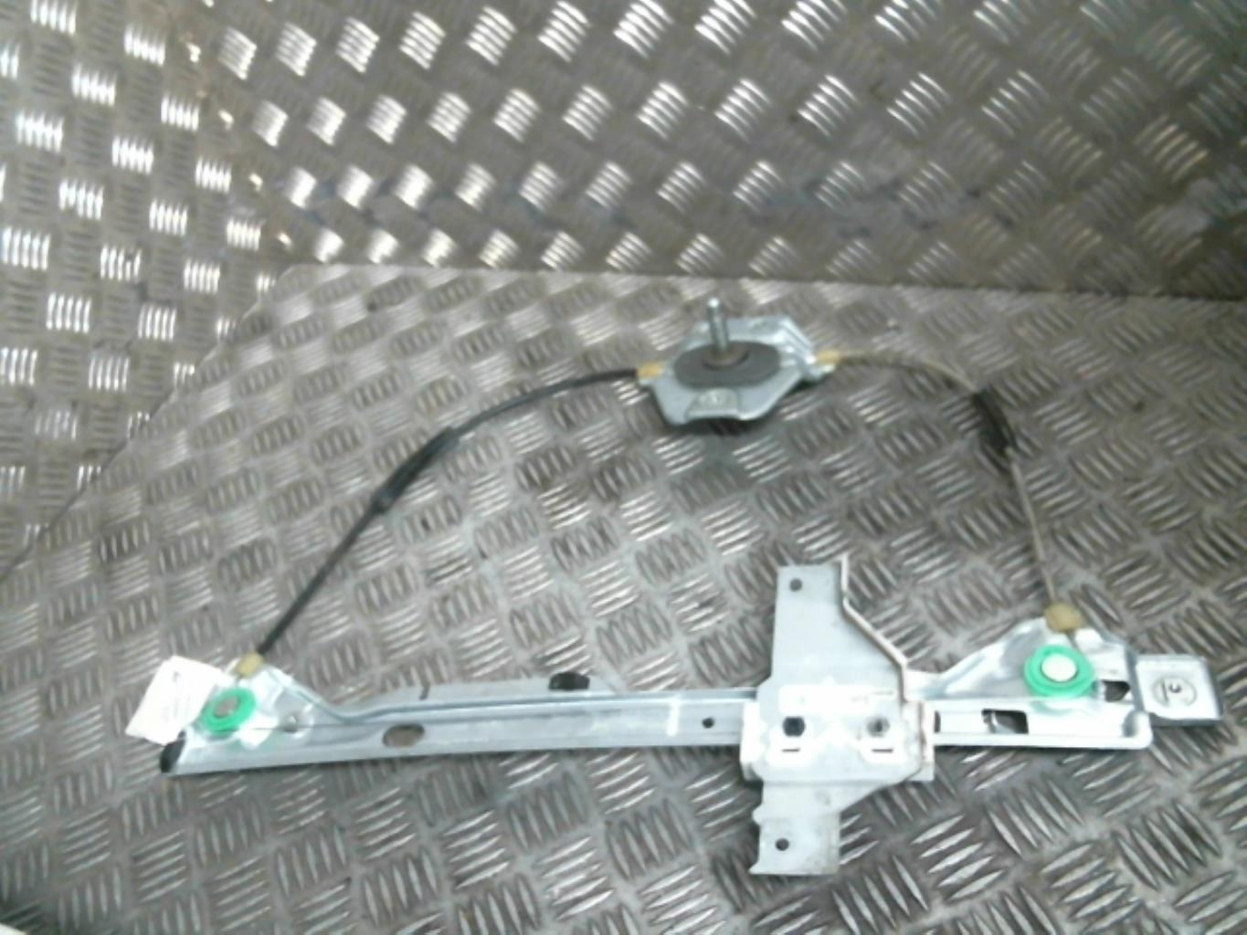 Alzacristalli manuale posteriore destro PEUGEOT 5008 1 PHASE 1 Diésel - 1