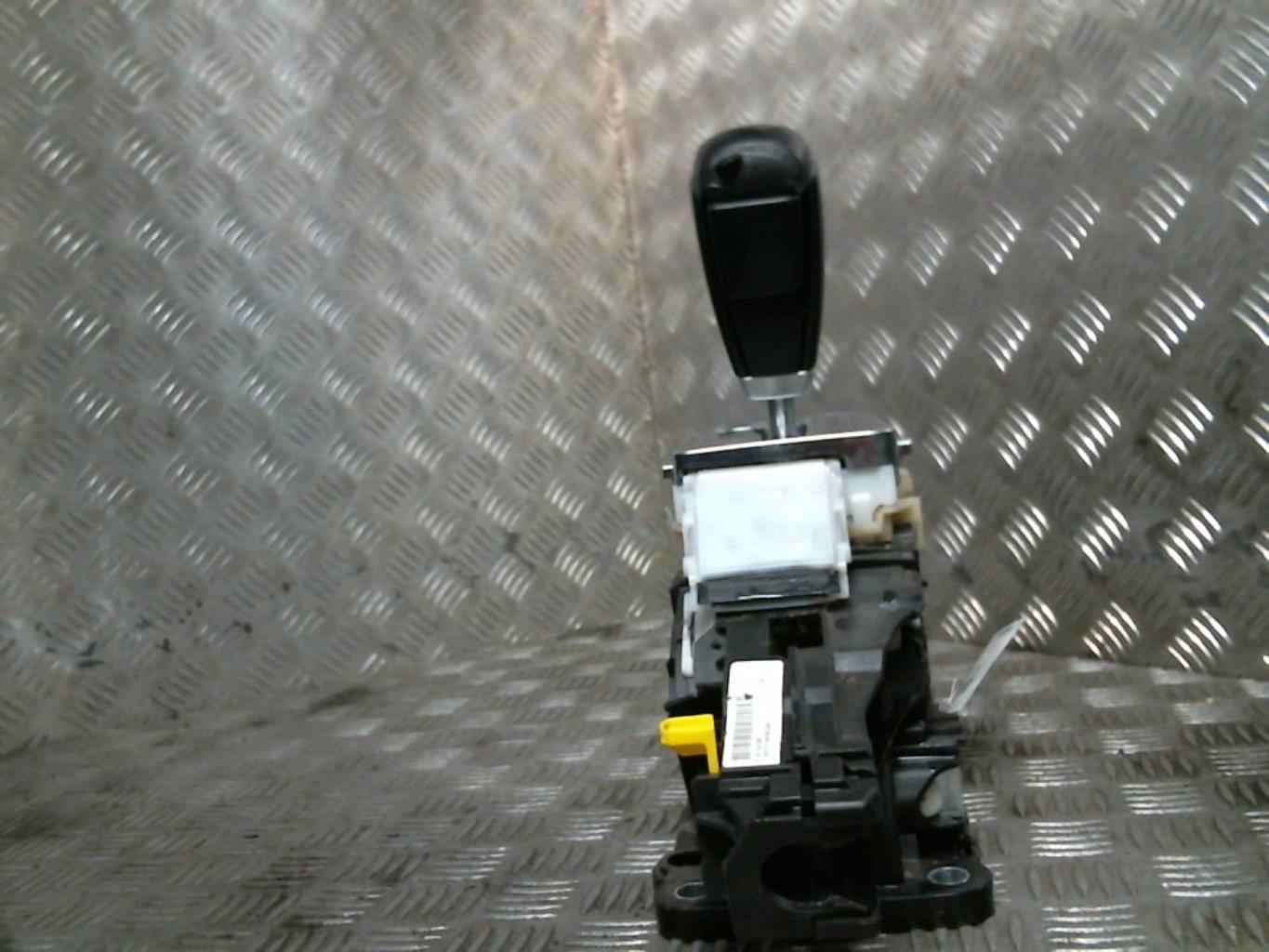 Levier de vitesses VOLVO S 80 2 PHASE 1 Diesel - 1