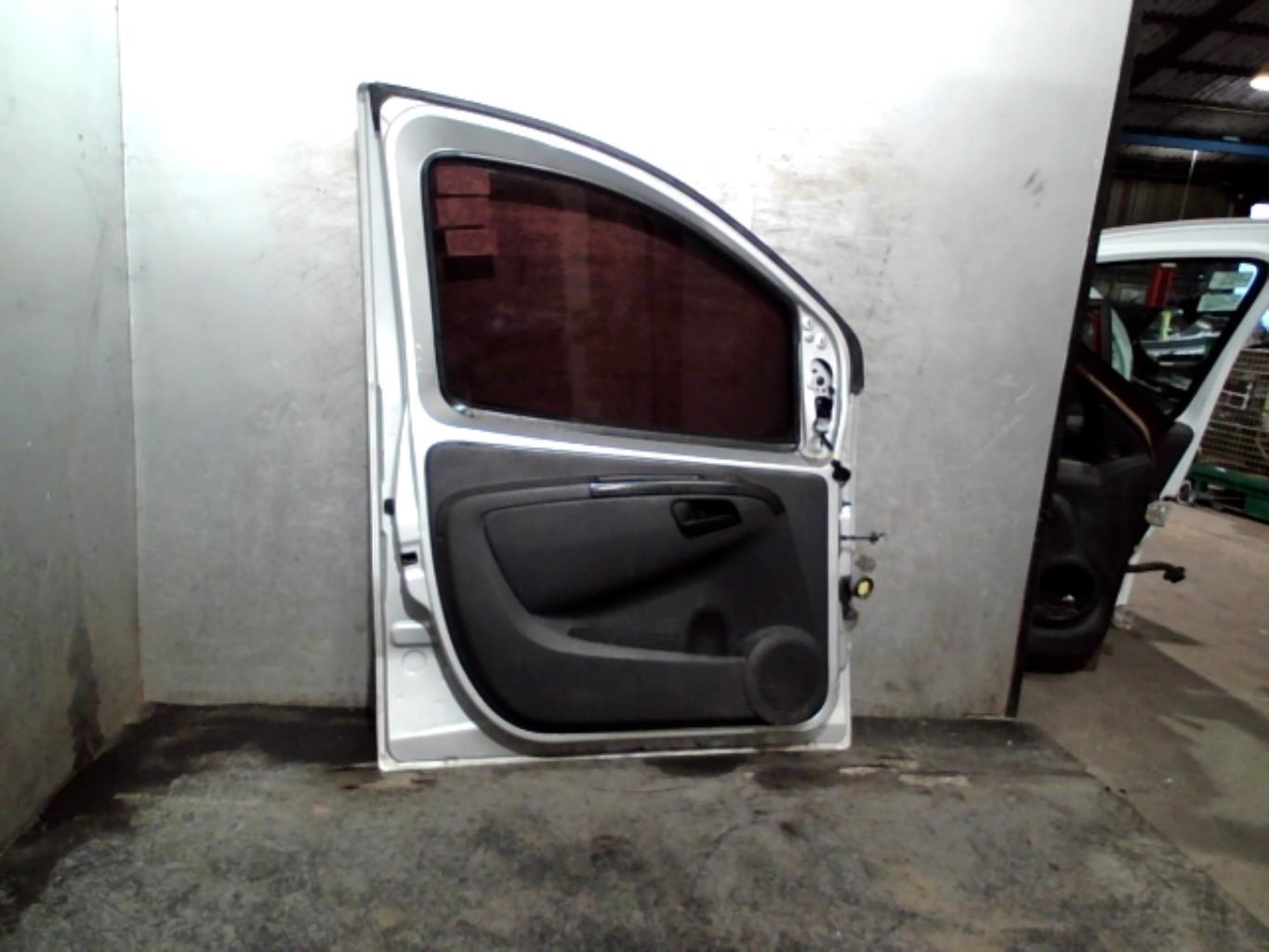 Porte avant gauche CITROEN NEMO Diesel - 1