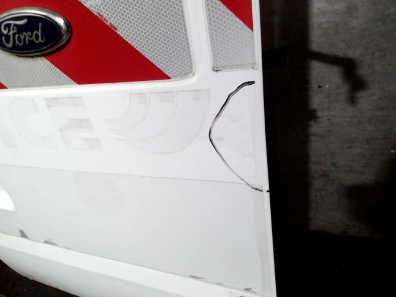 Puerta del maletero derecha FORD TRANSIT 4 Diésel - 1