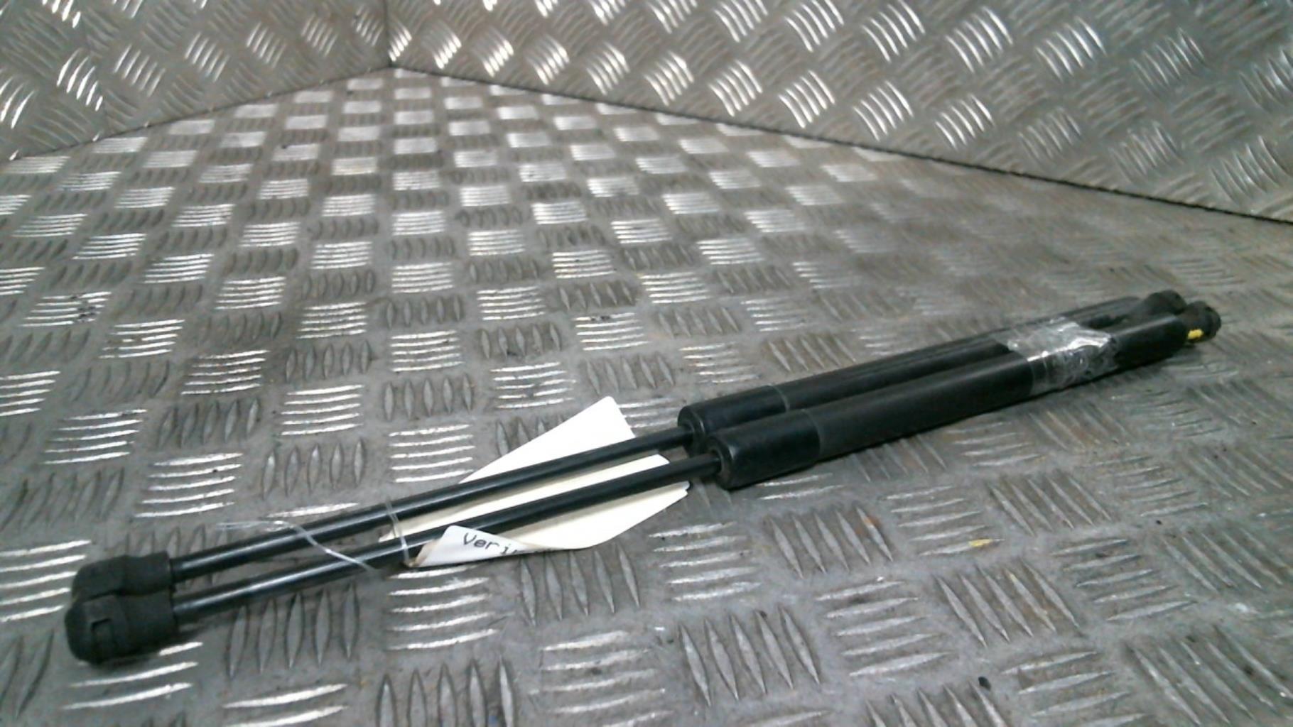 Verin de capot RENAULT CLIO 4 PHASE 1 Diesel - 1