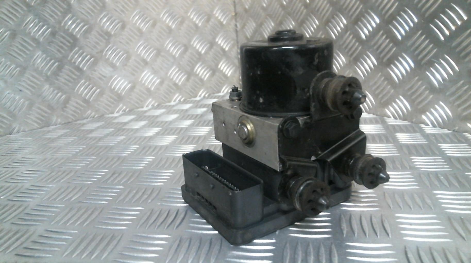 Bloc ABS (freins anti-blocage) AUDI A3 2 PHASE 1 Diesel - 1