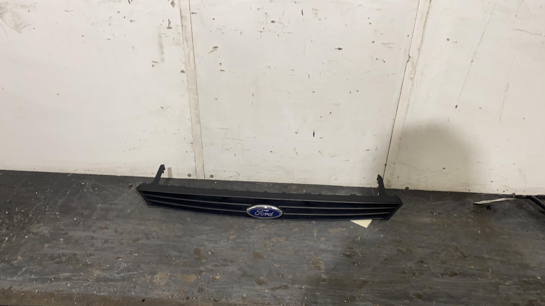 Calandre FORD FOCUS 1 BREAK Diesel - 1