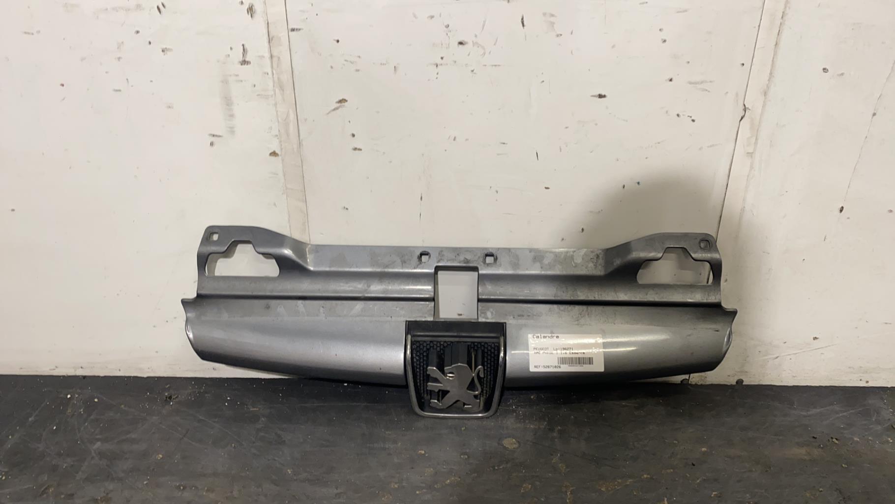 Calandre PEUGEOT 406 PHASE 1 Essence - 1