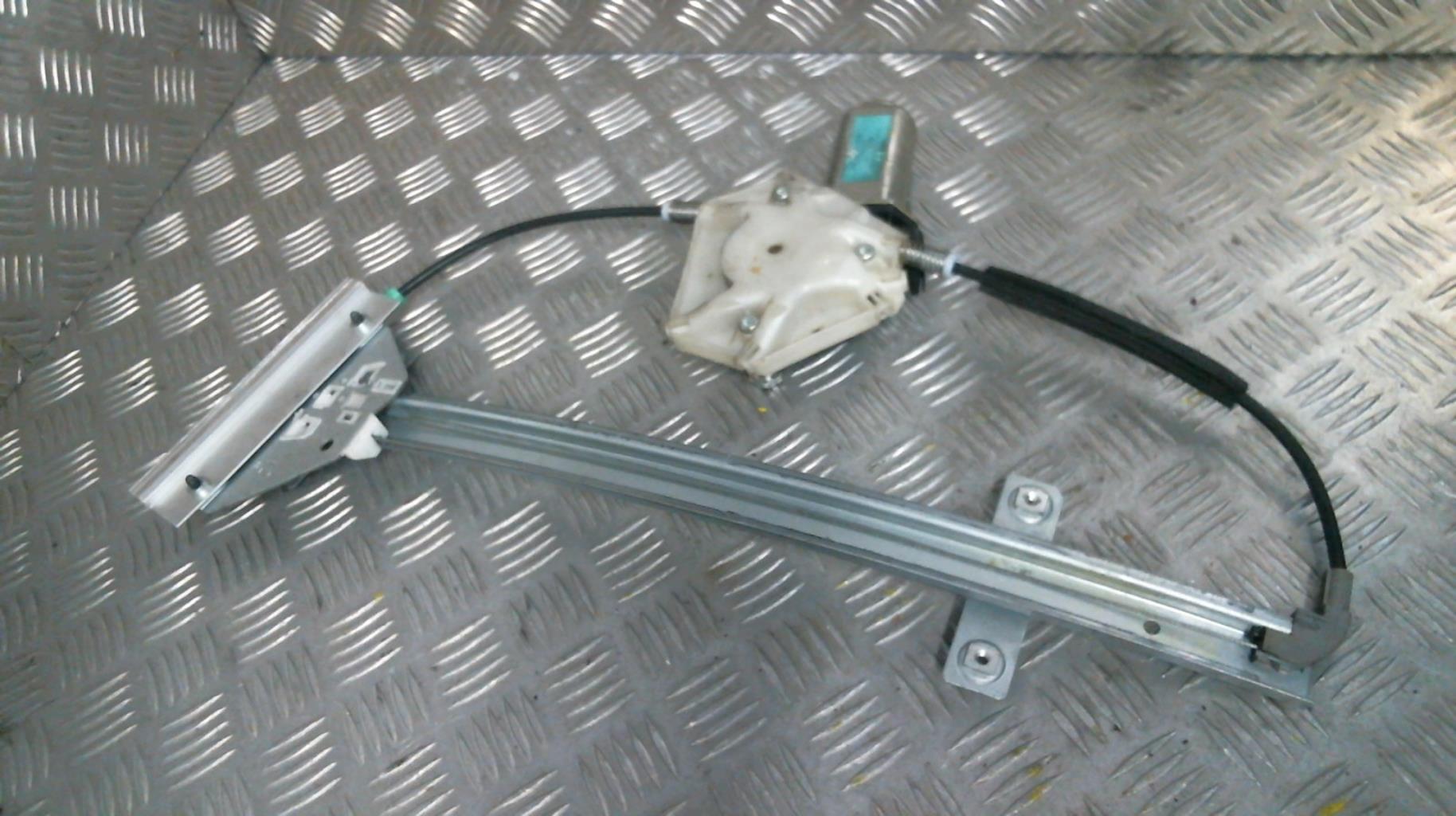 Alzacristalli elettrico anteriore destro VOLVO V 40 1 PHASE 1 BREAK Diésel - 1