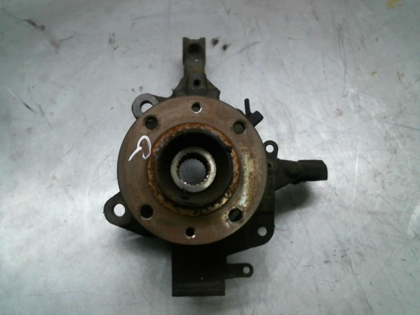 Fuso a snodo anteriore sinistro RENAULT CLIO 4 PHASE 1 Diésel - 1