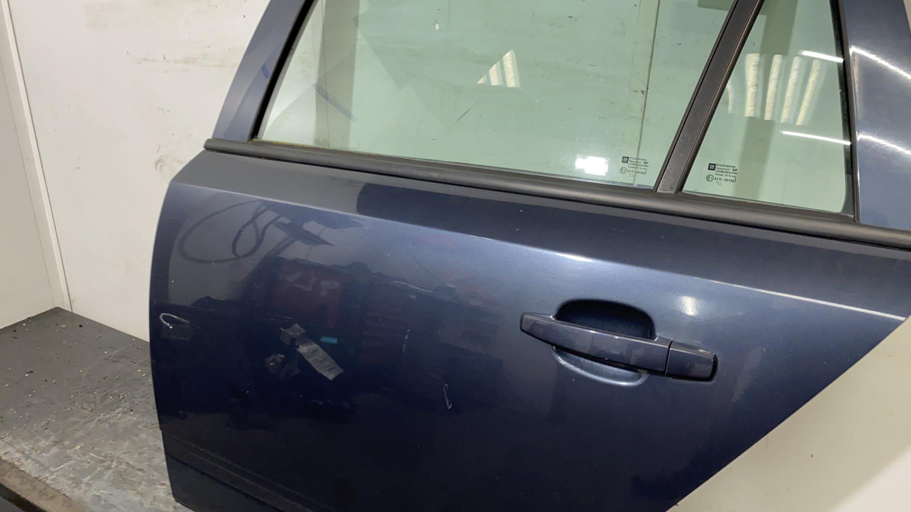 Portiera posteriore sinistra OPEL ASTRA H PHASE 1 BREAK Diésel - 1