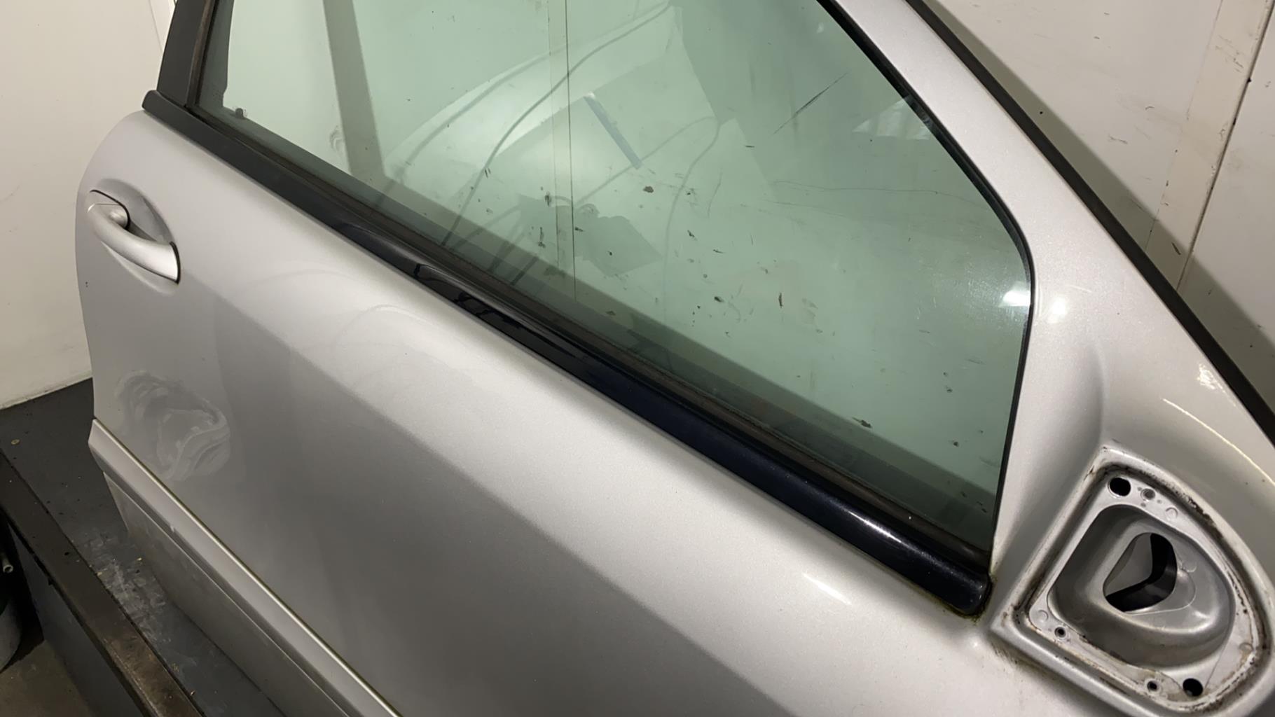 Portiera anteriore destra MERCEDES CLASSE C 203 COUPE SPORT PHASE 1 Diésel - 1