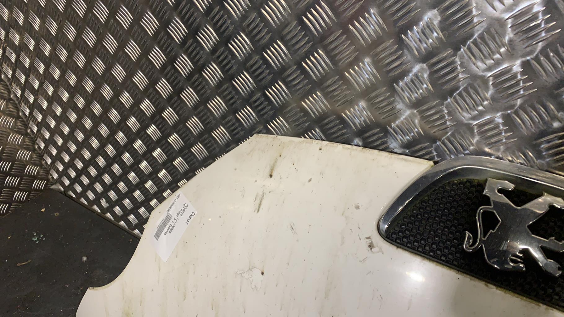 Capot PEUGEOT 107 PHASE 2 Essence - 1