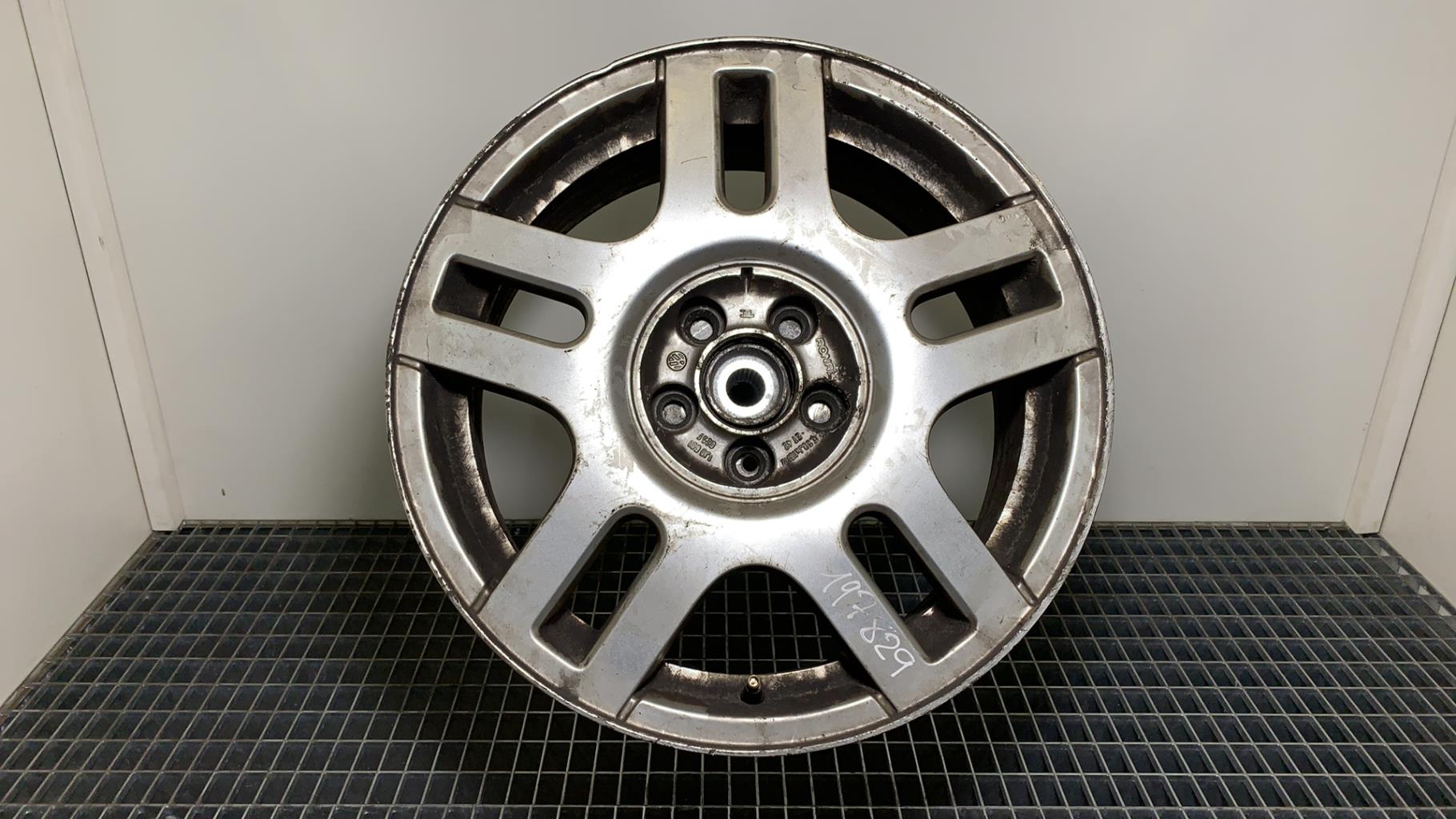 Cerchione VOLKSWAGEN GOLF 4 Diésel - 1
