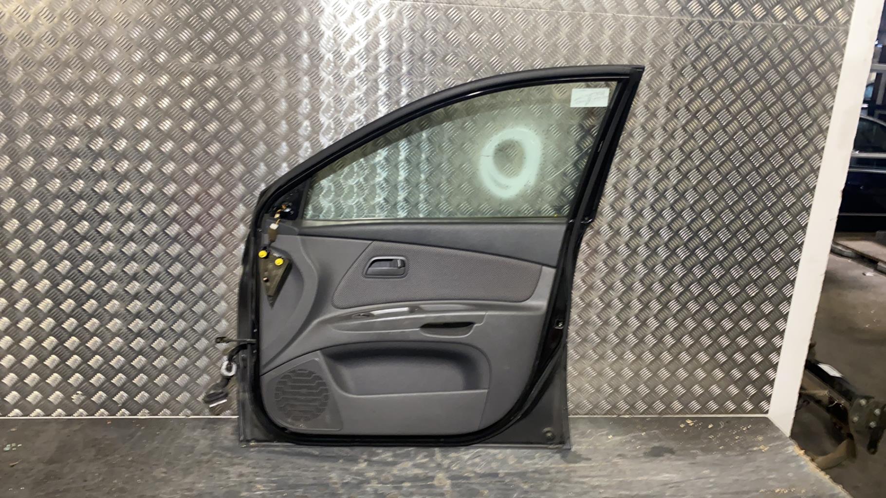 Portiera anteriore destra KIA RIO 2 PHASE 1 Diésel - 1