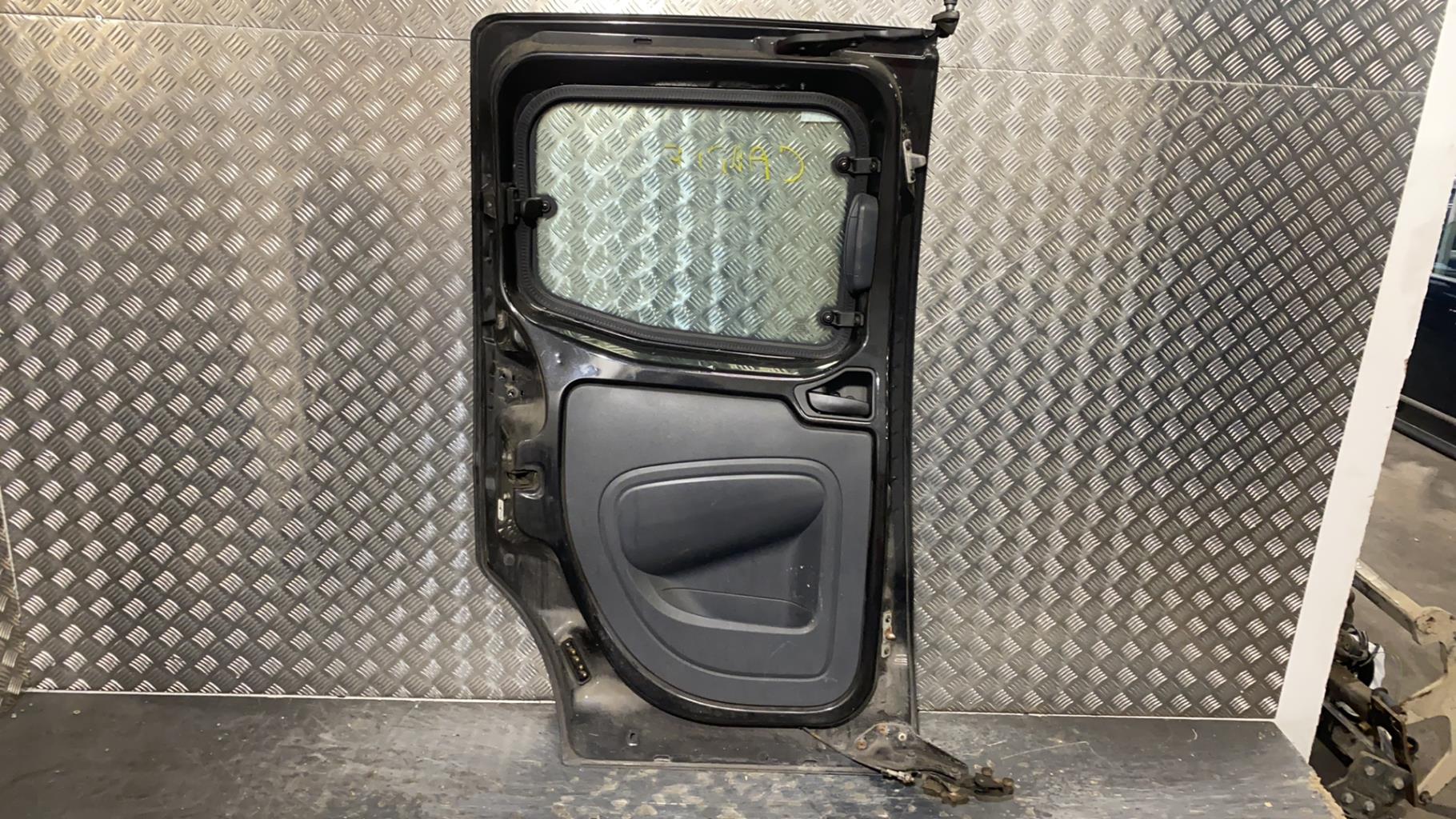 Porte laterale gauche CITROEN NEMO Diesel - 1