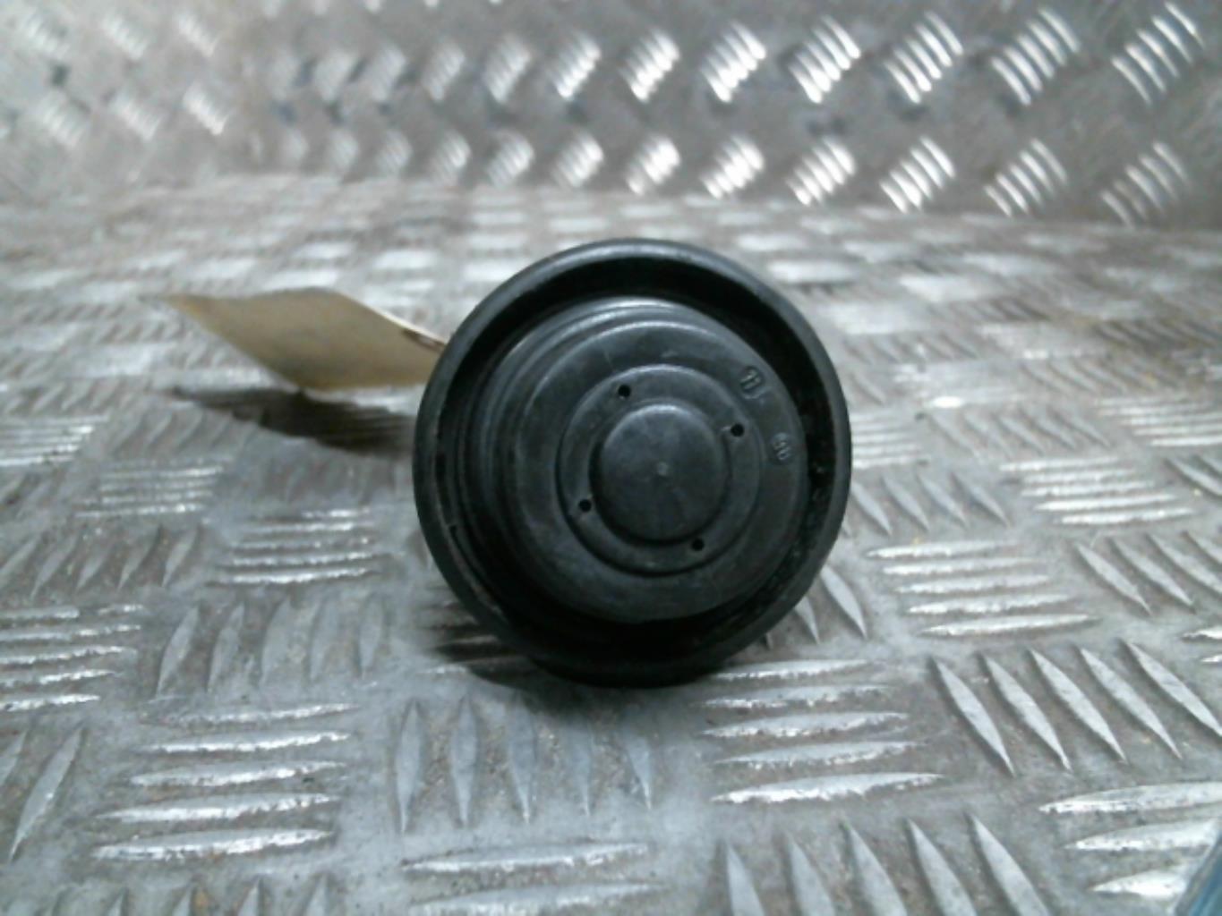 Bouchon de carburant VOLVO V 40 1 PHASE 1 BREAK Diesel - 1
