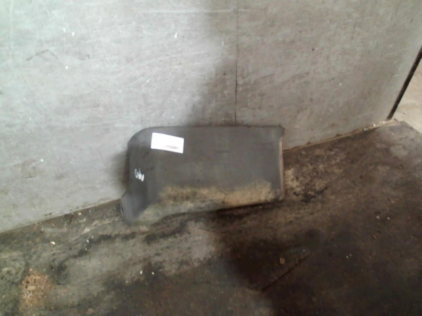 Crosse arriere droit FORD TRANSIT 4 Diesel - 1
