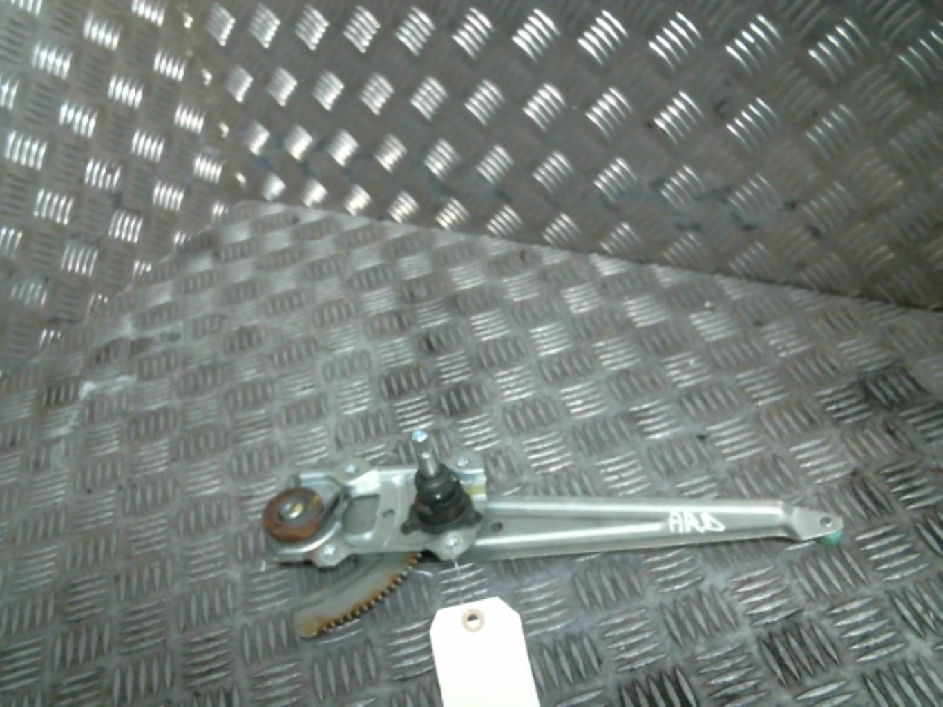 Alzacristalli manuale posteriore destro OPEL AGILA B Diésel - 1