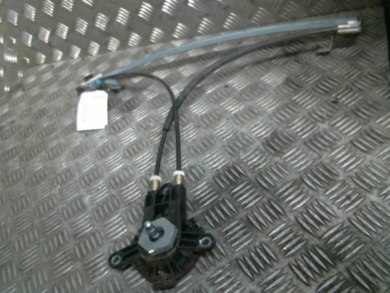 Alzacristalli manuale anteriore destro PEUGEOT 106 PHASE 1 Gasolina - 1