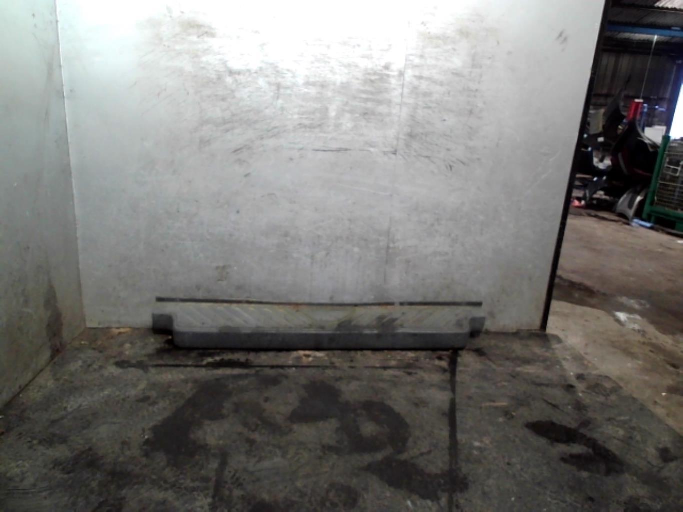Pare choc arriere FORD TRANSIT 4 Diesel - 1