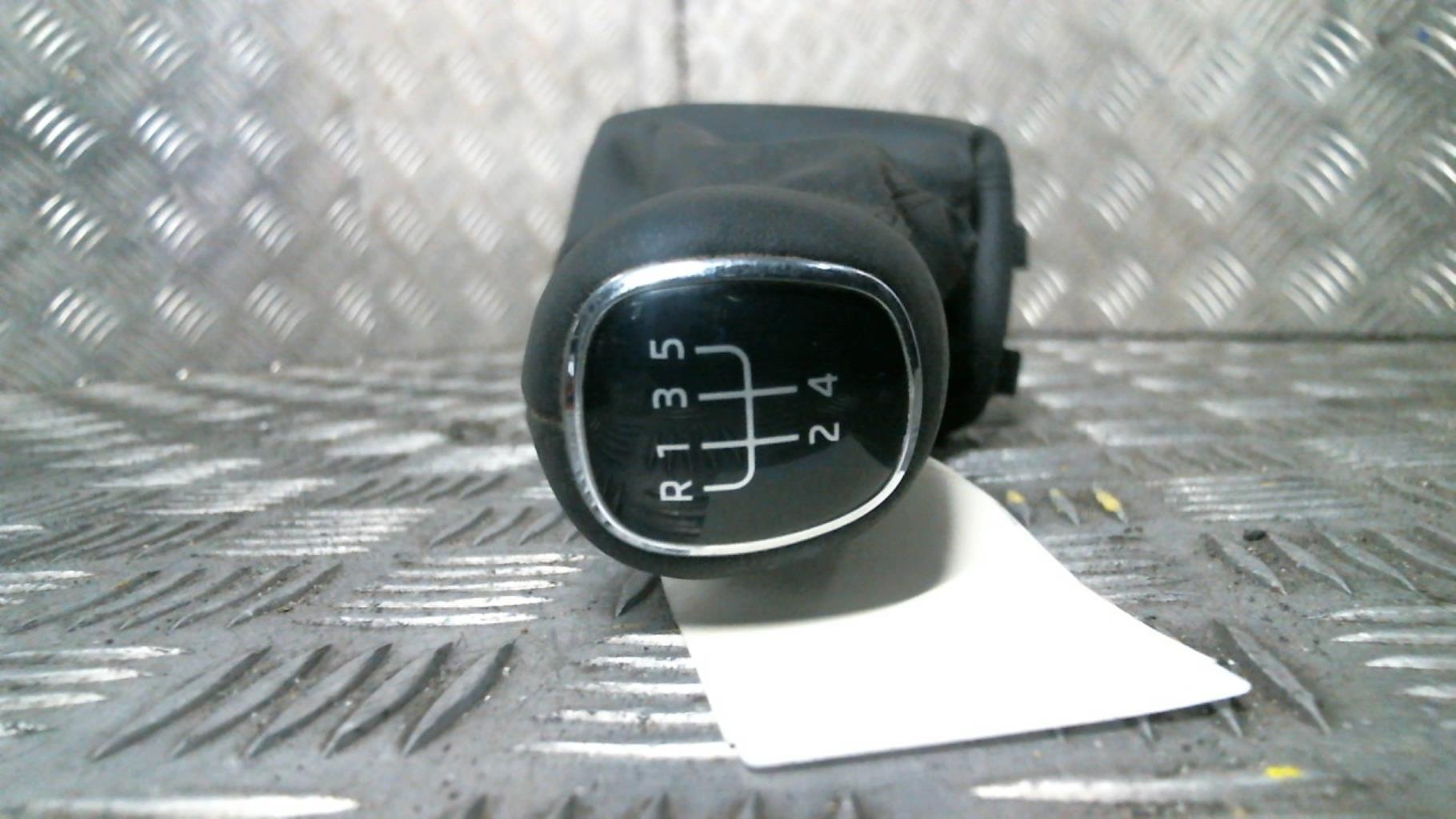 Pomello del cambio SKODA FABIA 3 PHASE 1 Diésel - 1