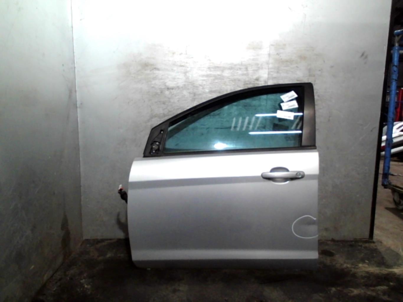 Porte avant gauche FORD FOCUS 2 PHASE 2 Diesel - 1