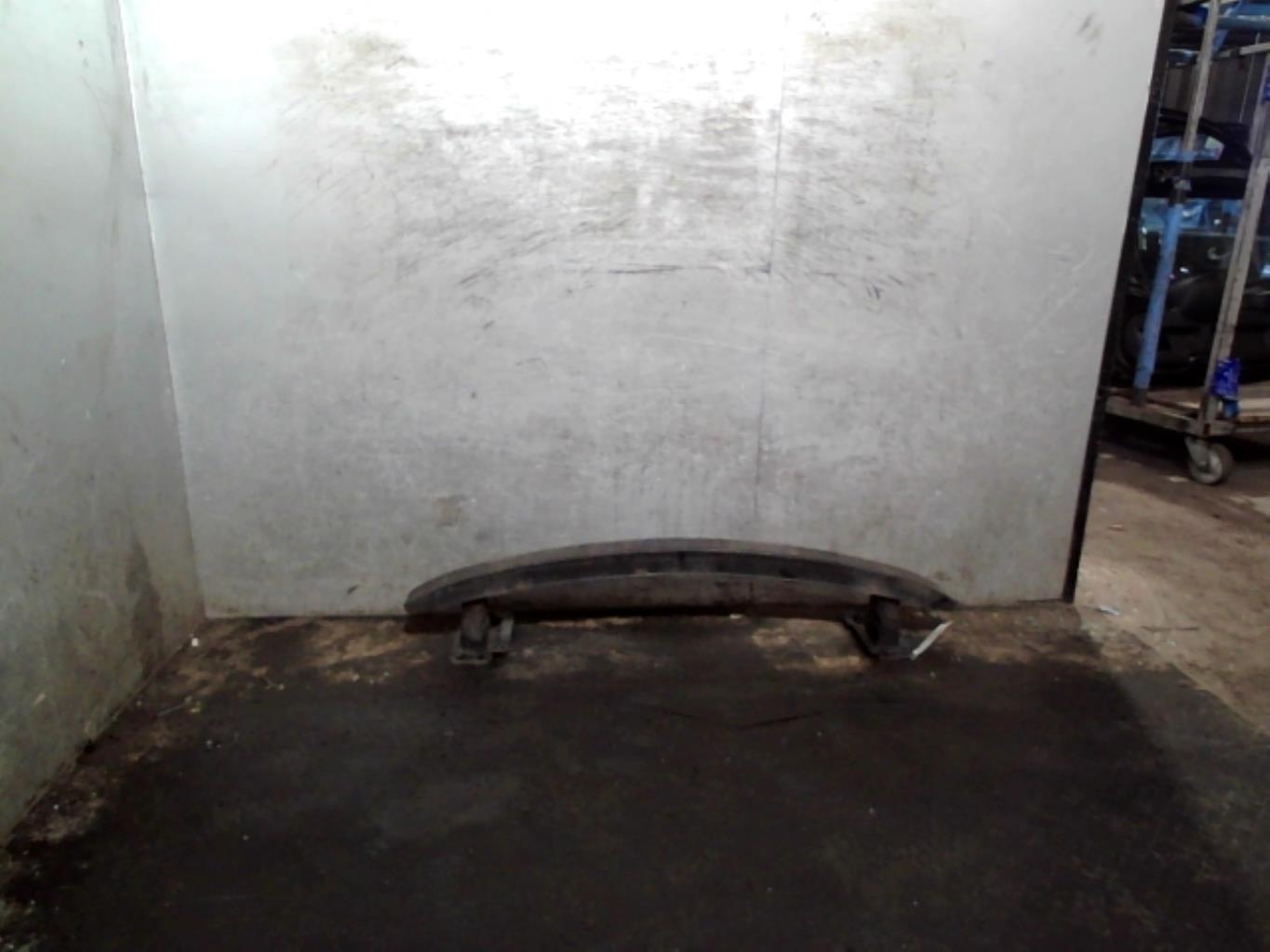 Traversa rinforzo paraurti anteriore VOLKSWAGEN FOX Diésel - 1