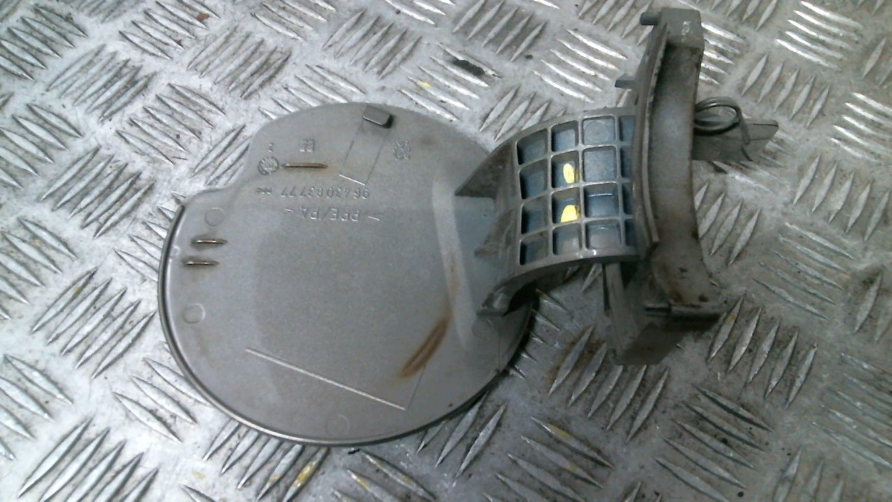 Trappe d'essence PEUGEOT 307 PHASE 1 BREAK Diesel - 1