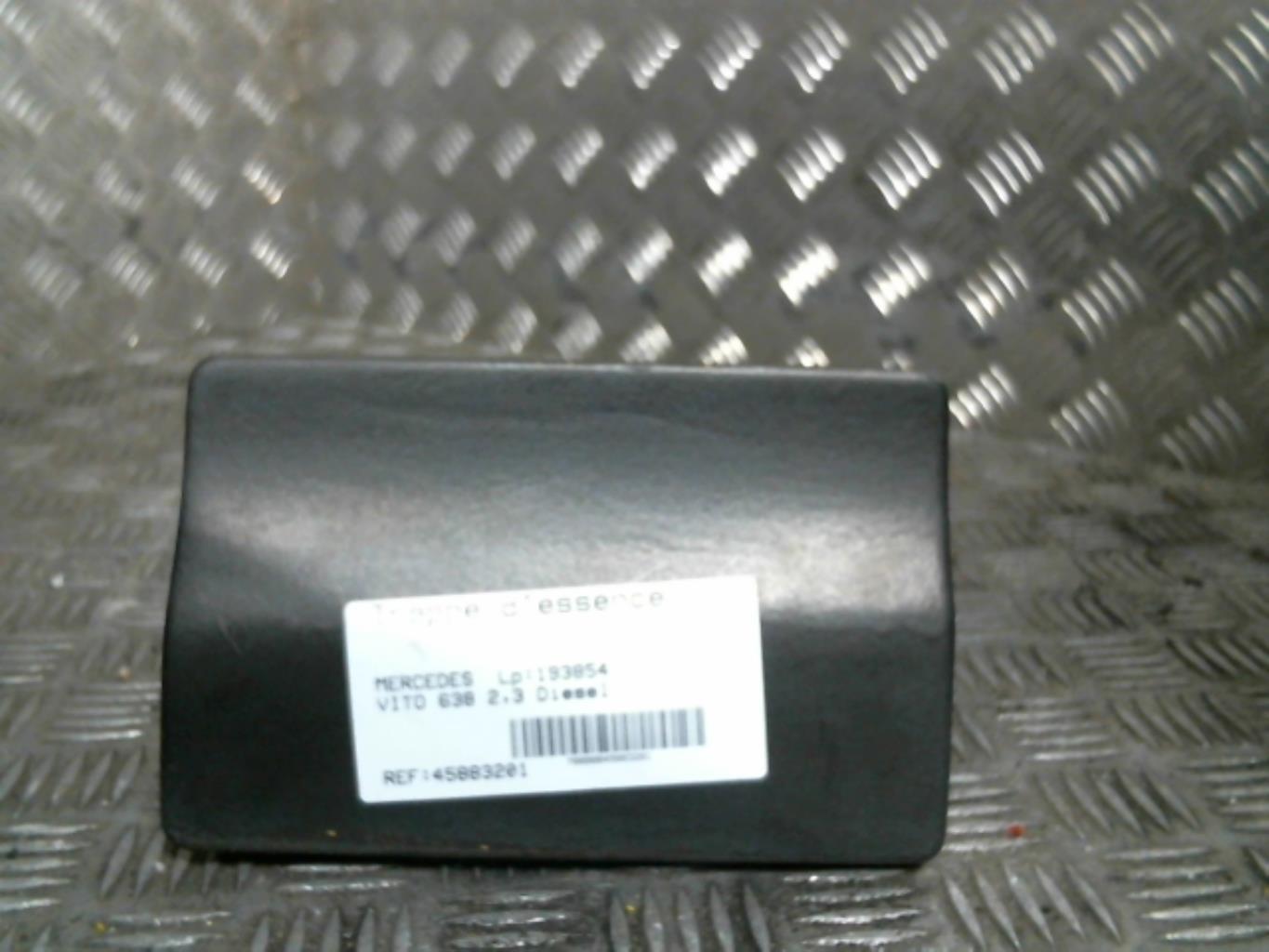 Sportello carburante MERCEDES VITO 638 Diésel - 1