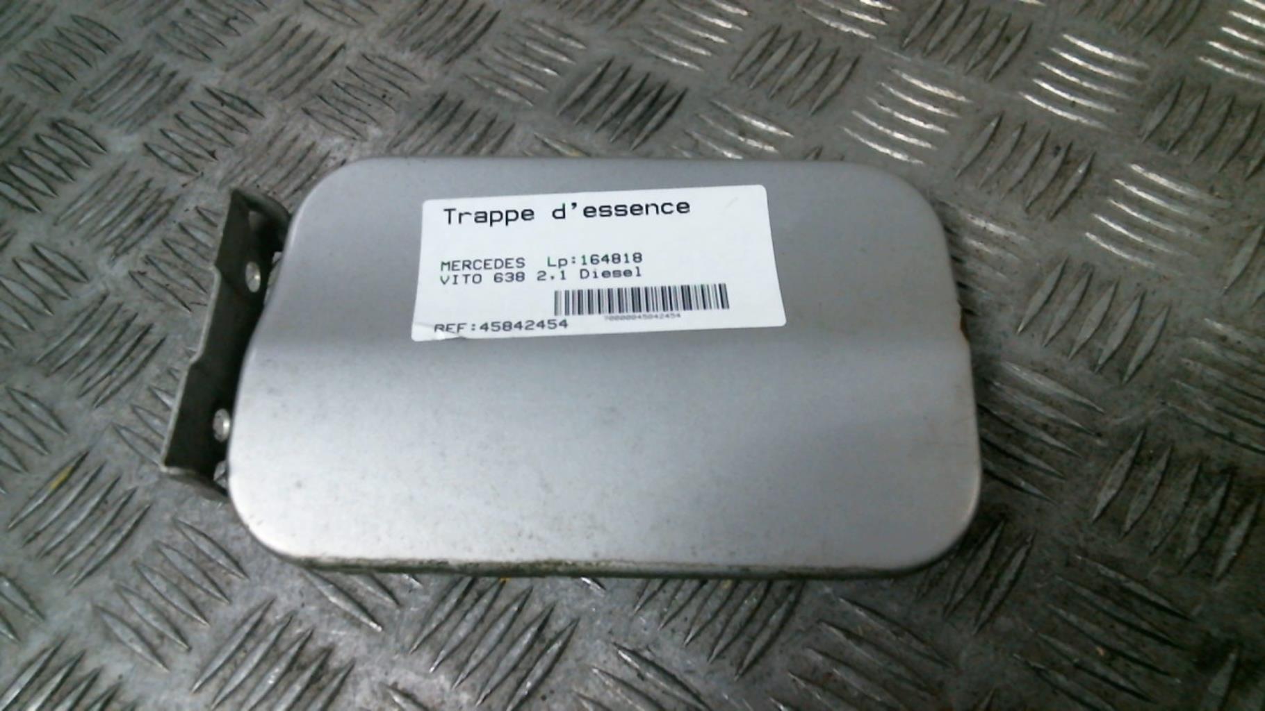 Sportello carburante MERCEDES VITO 638 Diésel - 1