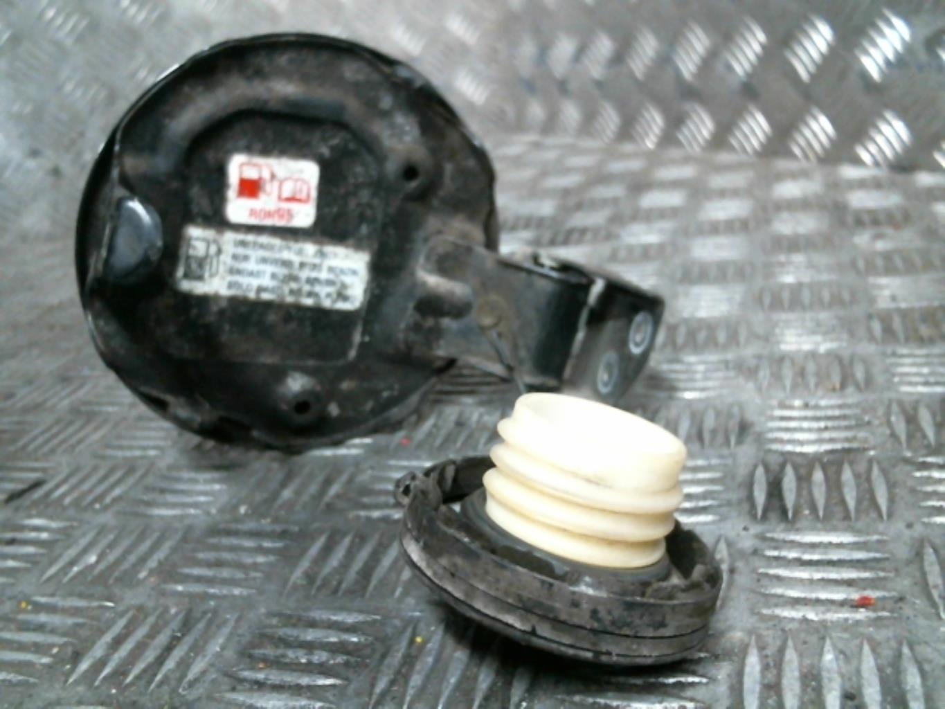 Trappe d'essence SUZUKI SWIFT 3 Essence - 1