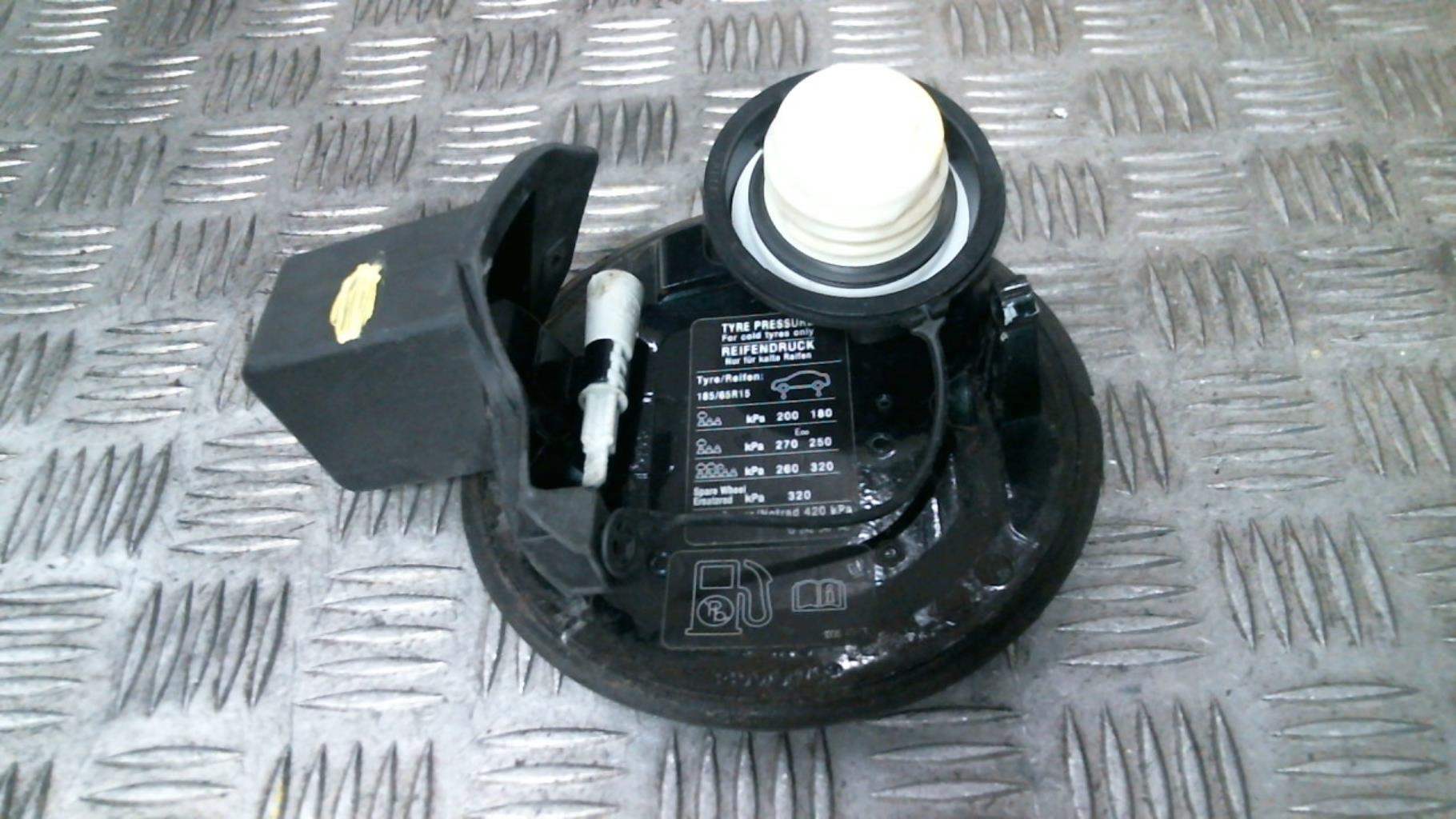 Trappe d'essence OPEL CORSA D PHASE 2 Essence - 1