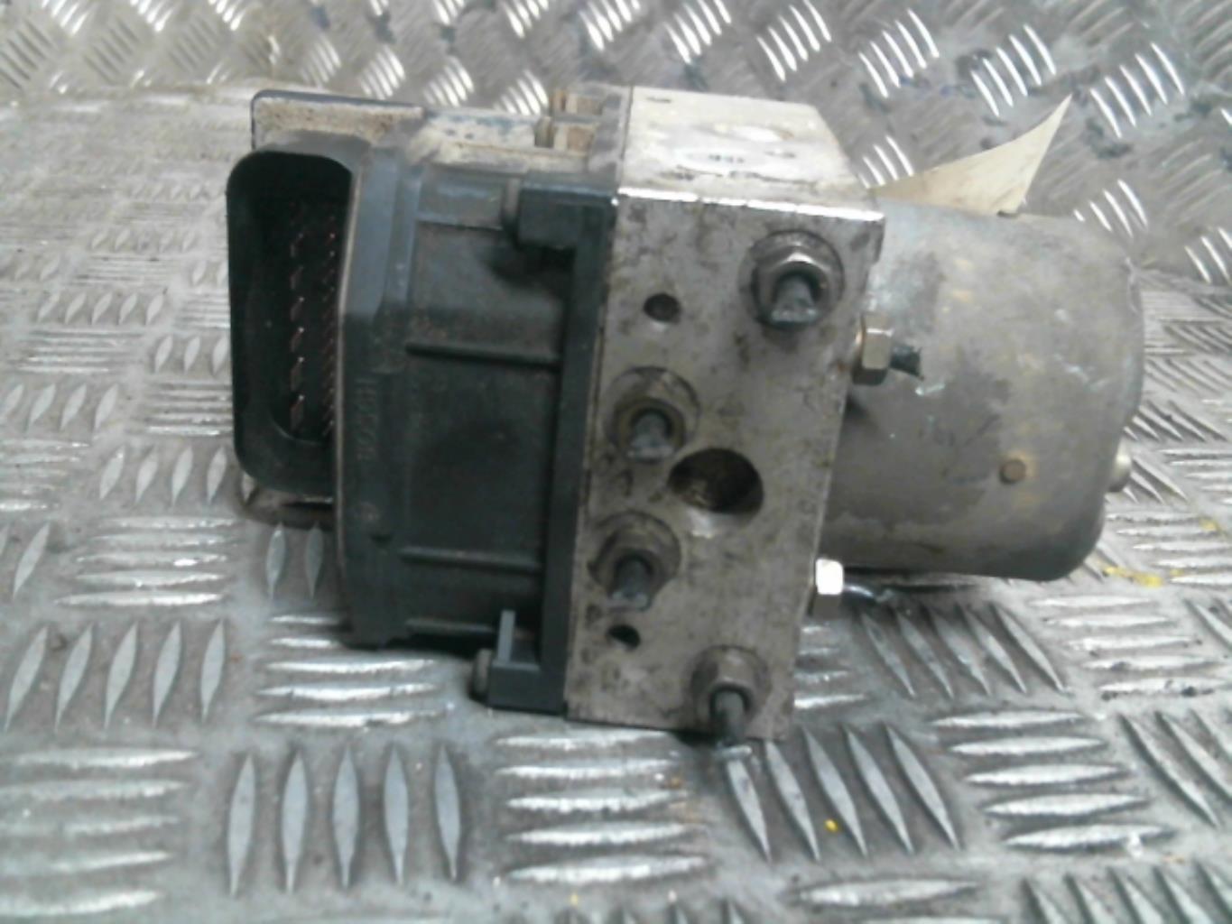 Bloc ABS (freins anti-blocage) CITROEN C8 Diesel - 1