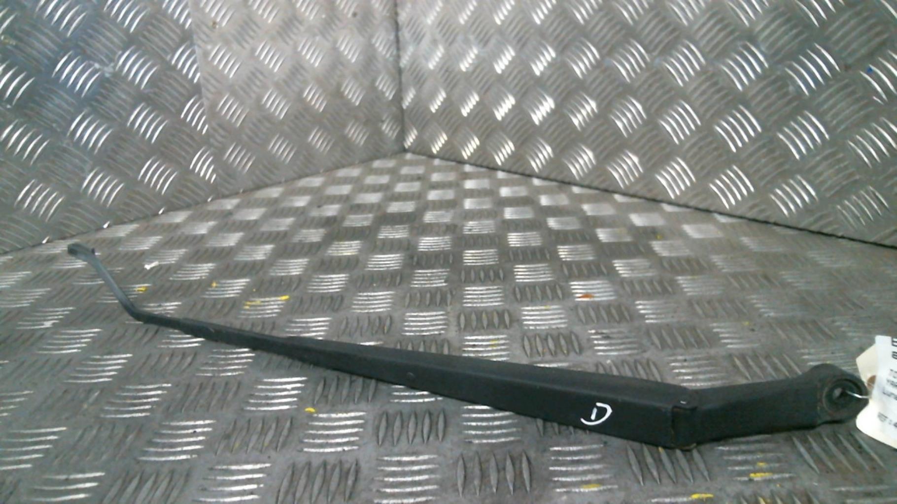Braccio tergicristallo anteriore destro TOYOTA YARIS VERSO PHASE 1 Diésel - 1