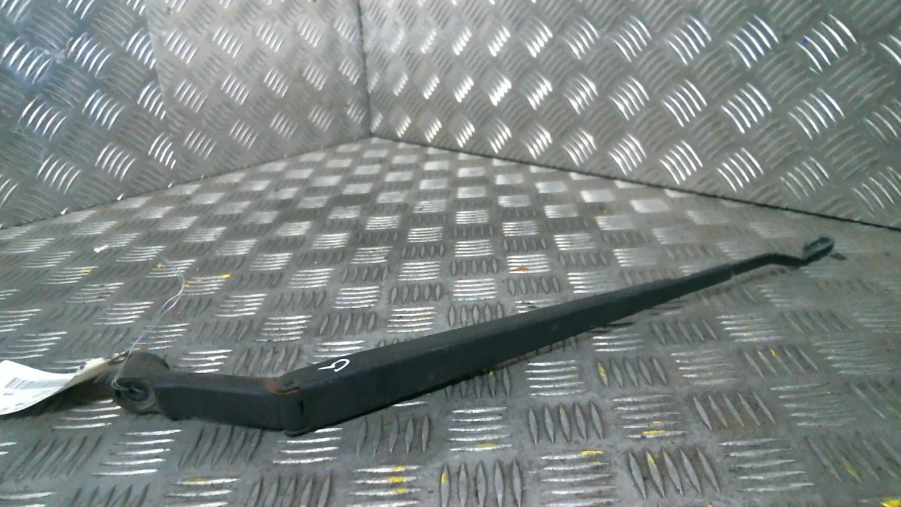 Braccio tergicristallo anteriore sinistro TOYOTA YARIS VERSO PHASE 1 Diésel - 1
