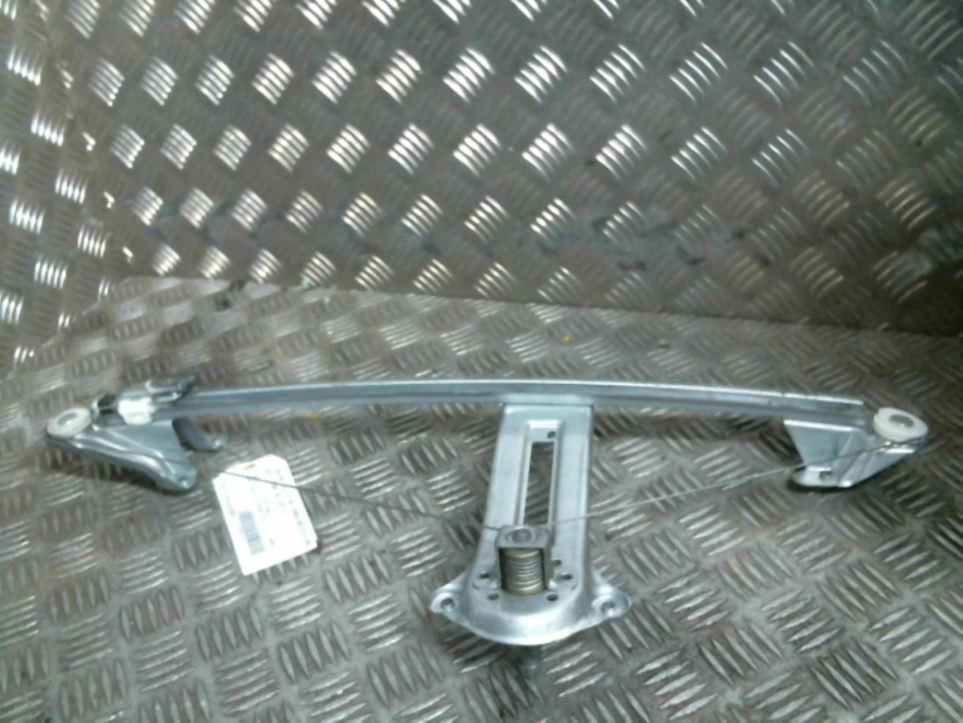 Alzacristalli manuale posteriore destro OPEL ZAFIRA B PHASE 2 Diésel - 1