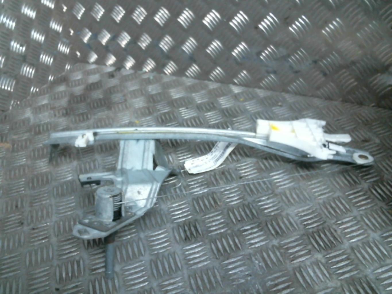 Alzacristalli manuale posteriore destro FORD MONDEO 2 Gasolina - 1