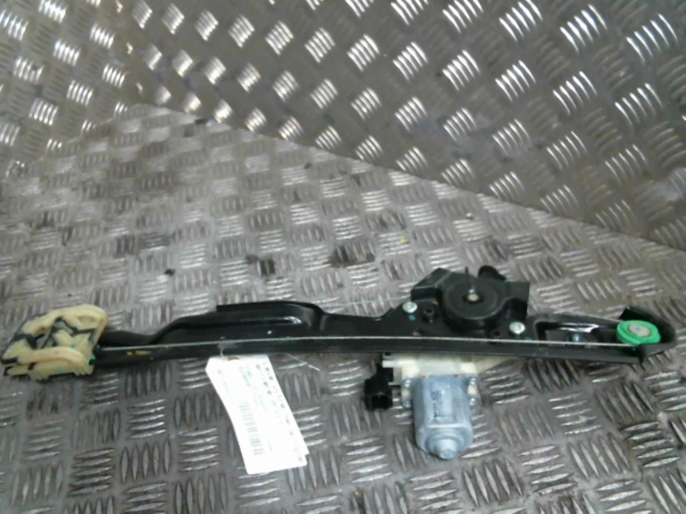 Alzacristalli manuale posteriore destro FORD ECOSPORT PHASE 2 Diésel - 1