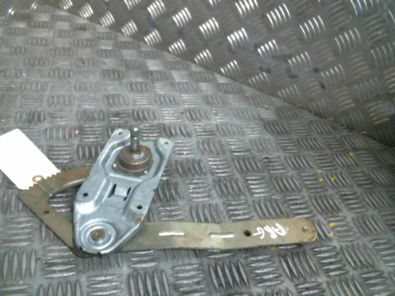 Alzacristalli manuale posteriore destro FORD ESCORT 6 Diésel - 1