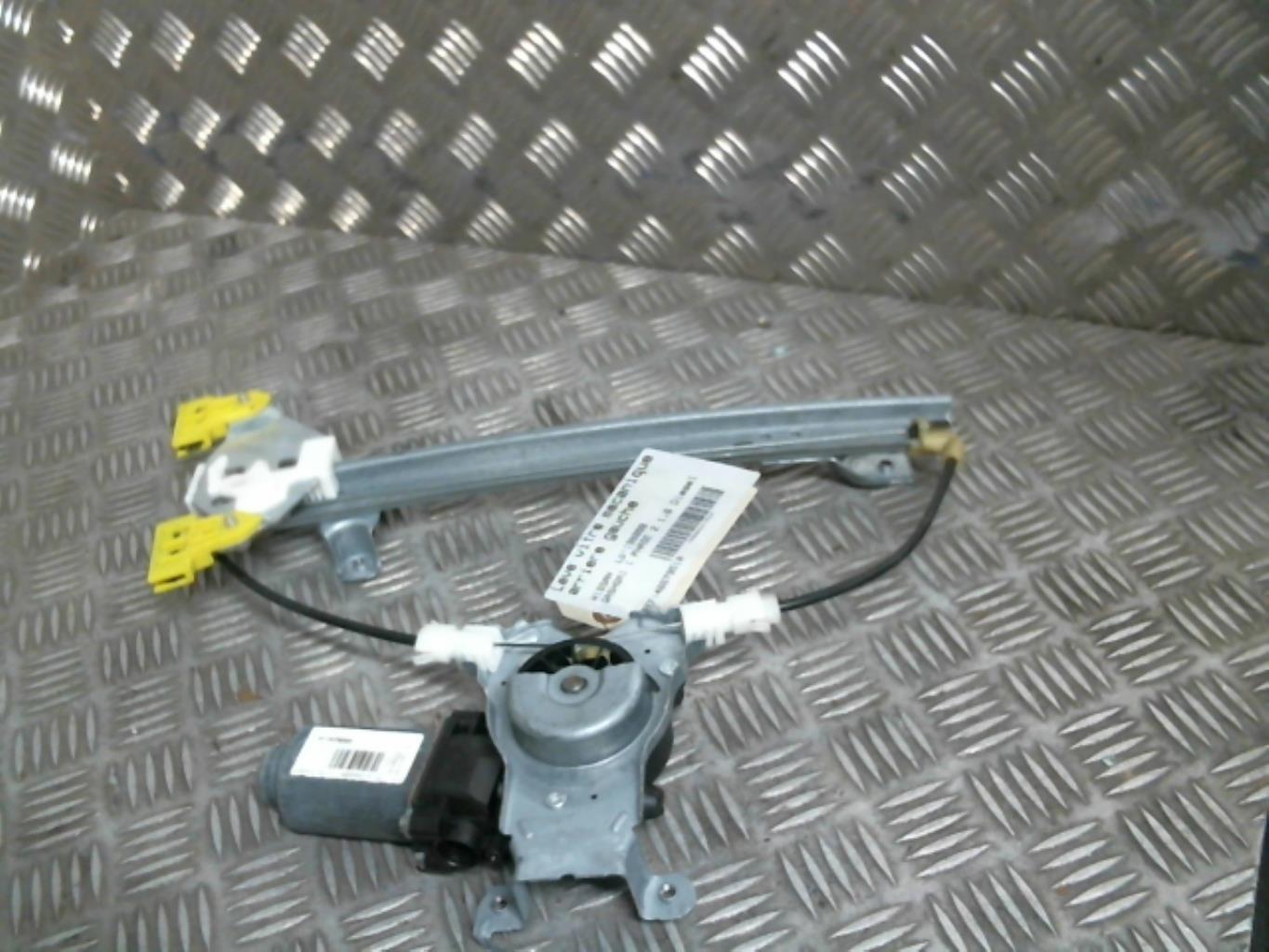 Alzacristalli elettrico posteriore sinistro NISSAN QASHQAI 1 PHASE 2 Diésel - 1
