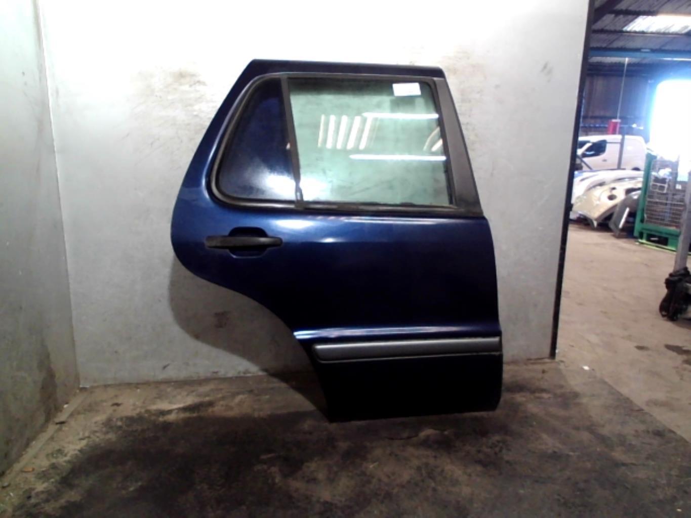 Portiera posteriore destra MERCEDES CLASSE M 163 PHASE 1 Gasolina - 1