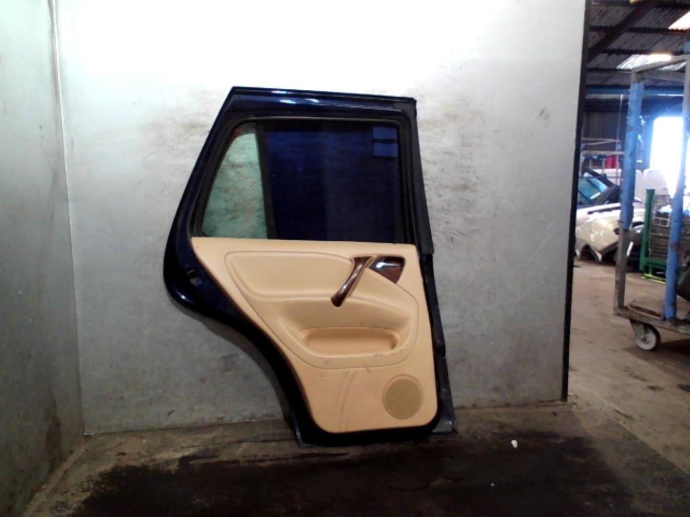 Portiera posteriore sinistra MERCEDES CLASSE M 163 PHASE 1 Gasolina - 1