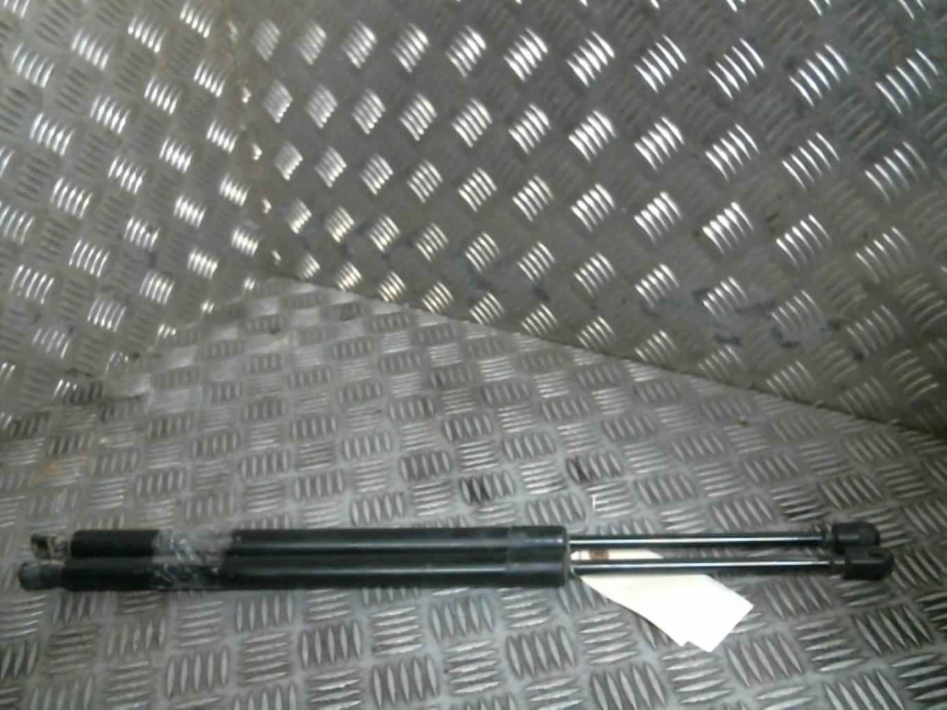 Molla a gas bagagliaio MERCEDES CLASSE M 164 PHASE 1 Diésel - 1