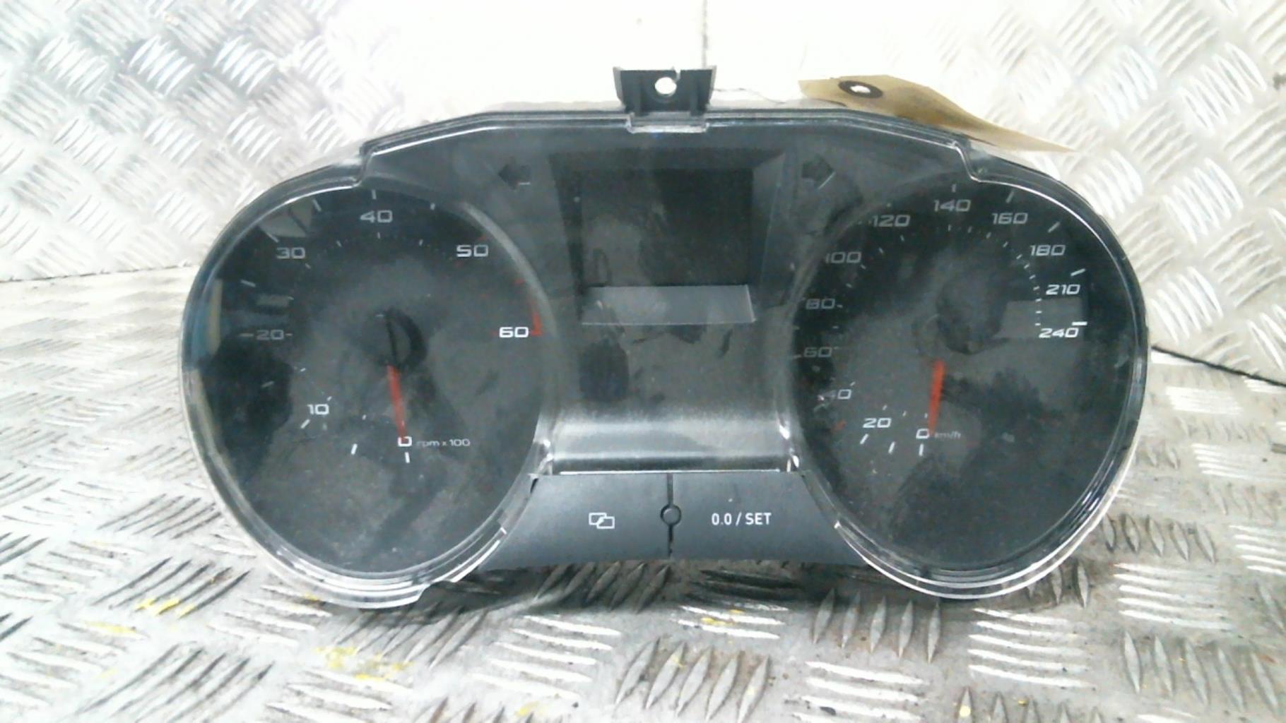 Compteur SEAT IBIZA 4 PHASE 1 Diesel - 1