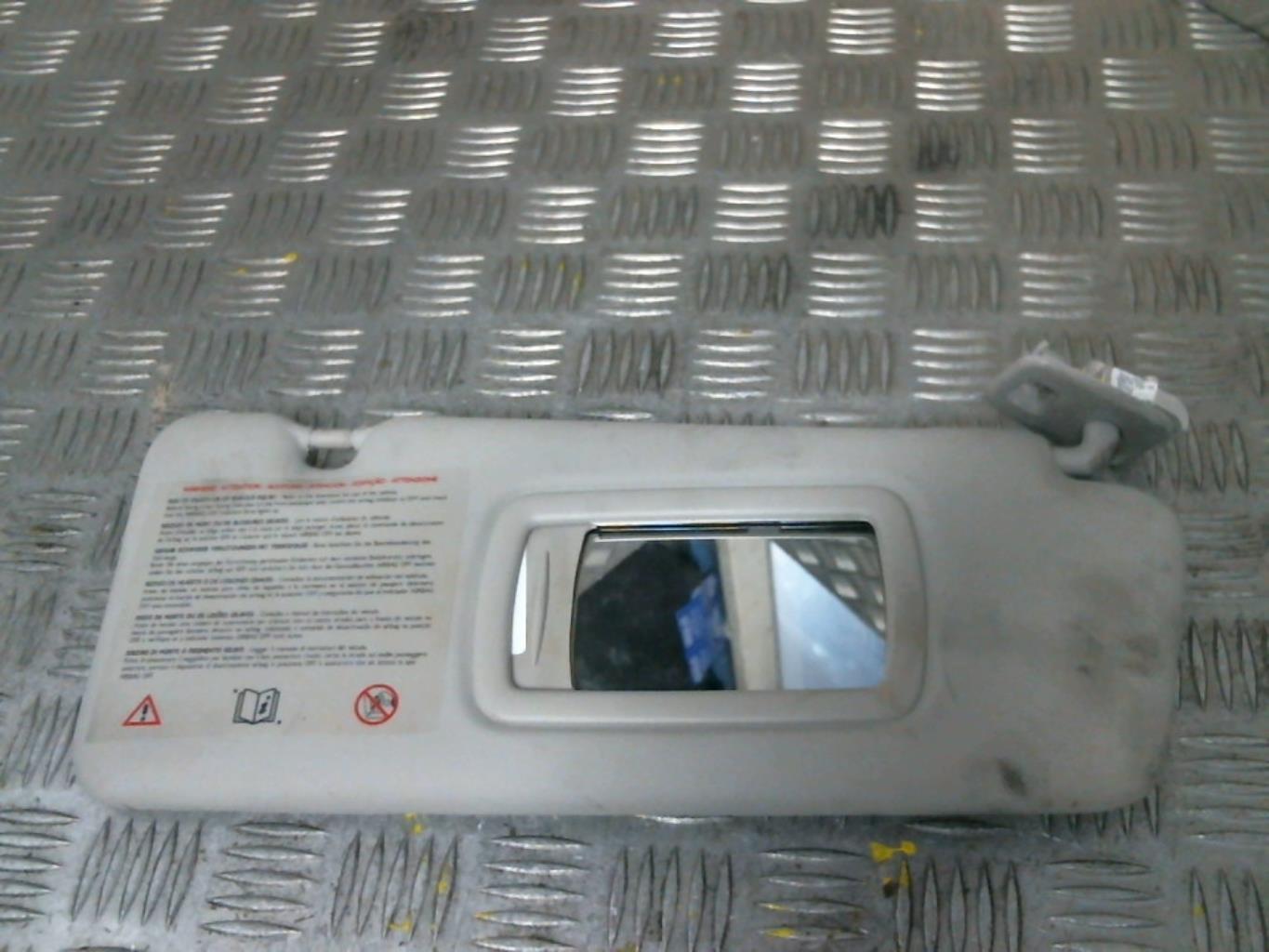 Pare soleil droit RENAULT MEGANE 3 PHASE 1 Diesel - 1