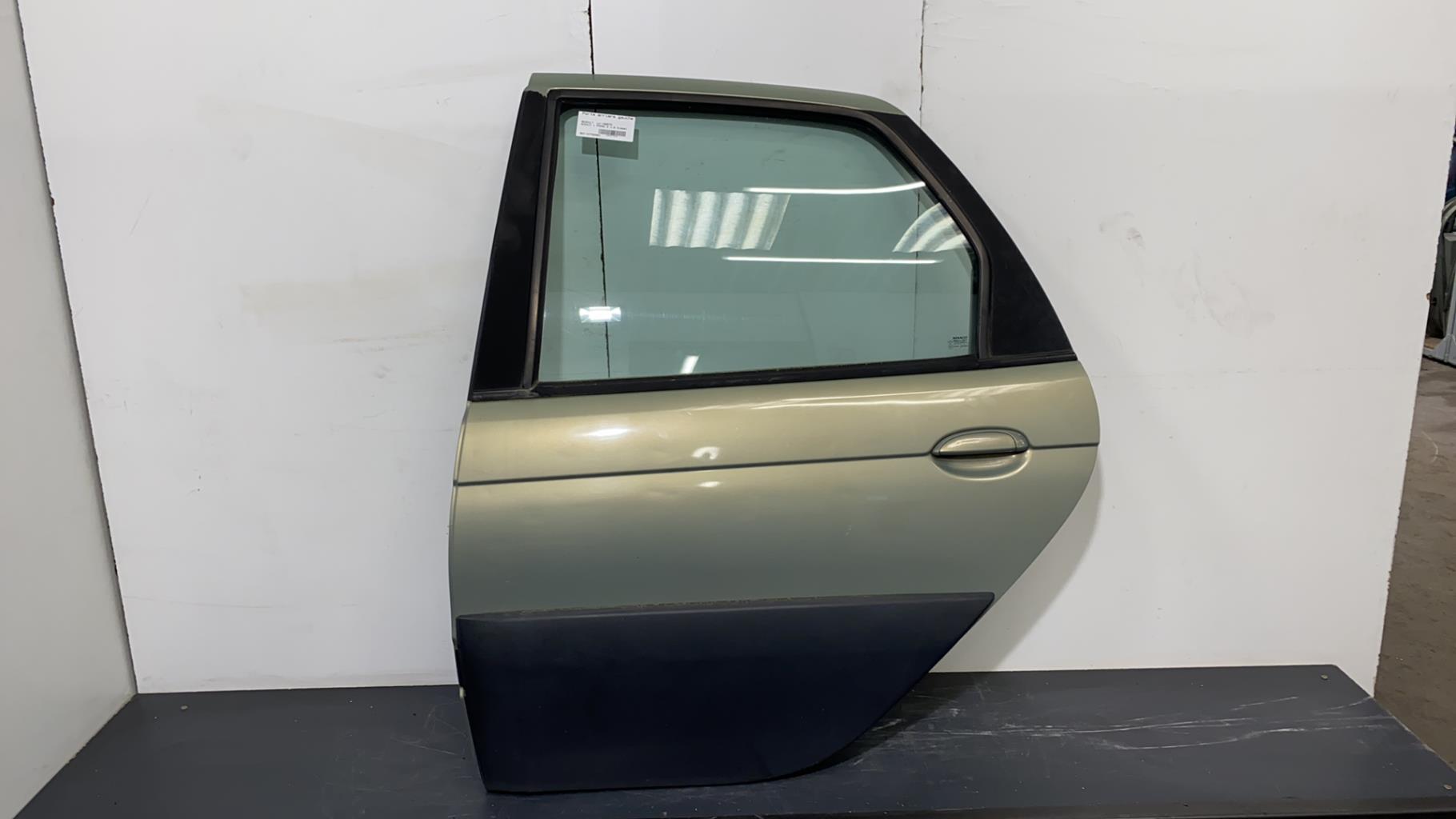 Portiera posteriore sinistra RENAULT SCENIC 1 PHASE 2 Diésel - 1
