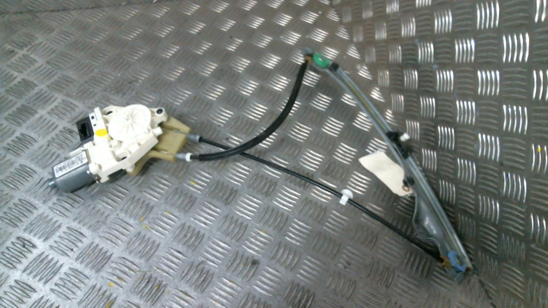 Alzacristalli elettrico posteriore sinistro RENAULT LAGUNA 3 PHASE 1 BREAK Diésel - 1