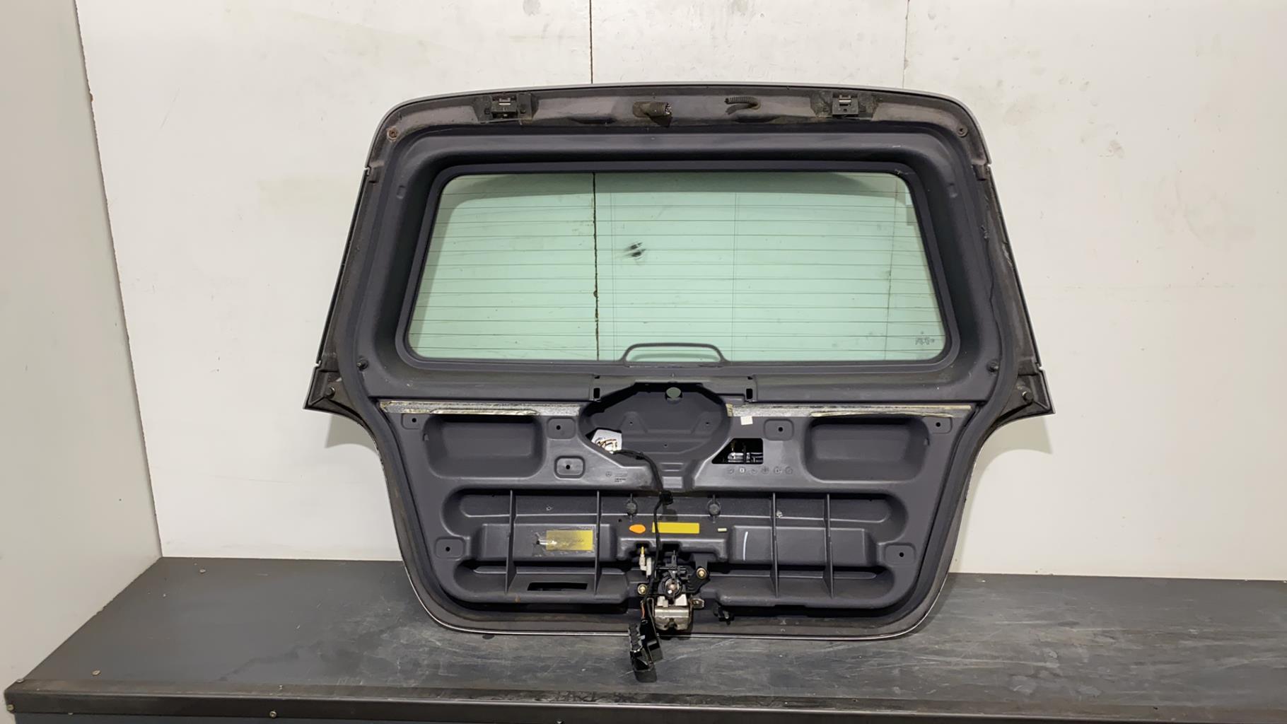 Portabagagli/Portellone posteriore MERCEDES CLASSE A 168 PHASE 1 Gasolina - 1